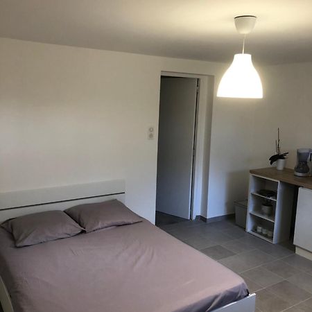 Chambre Avec Entree Independante A La Canourgue Bagian luar foto